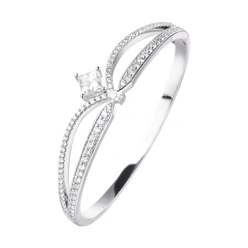 Crown Motif Split Bypass Pave Shank Princess Cut Lab Diamond Bow Bangle