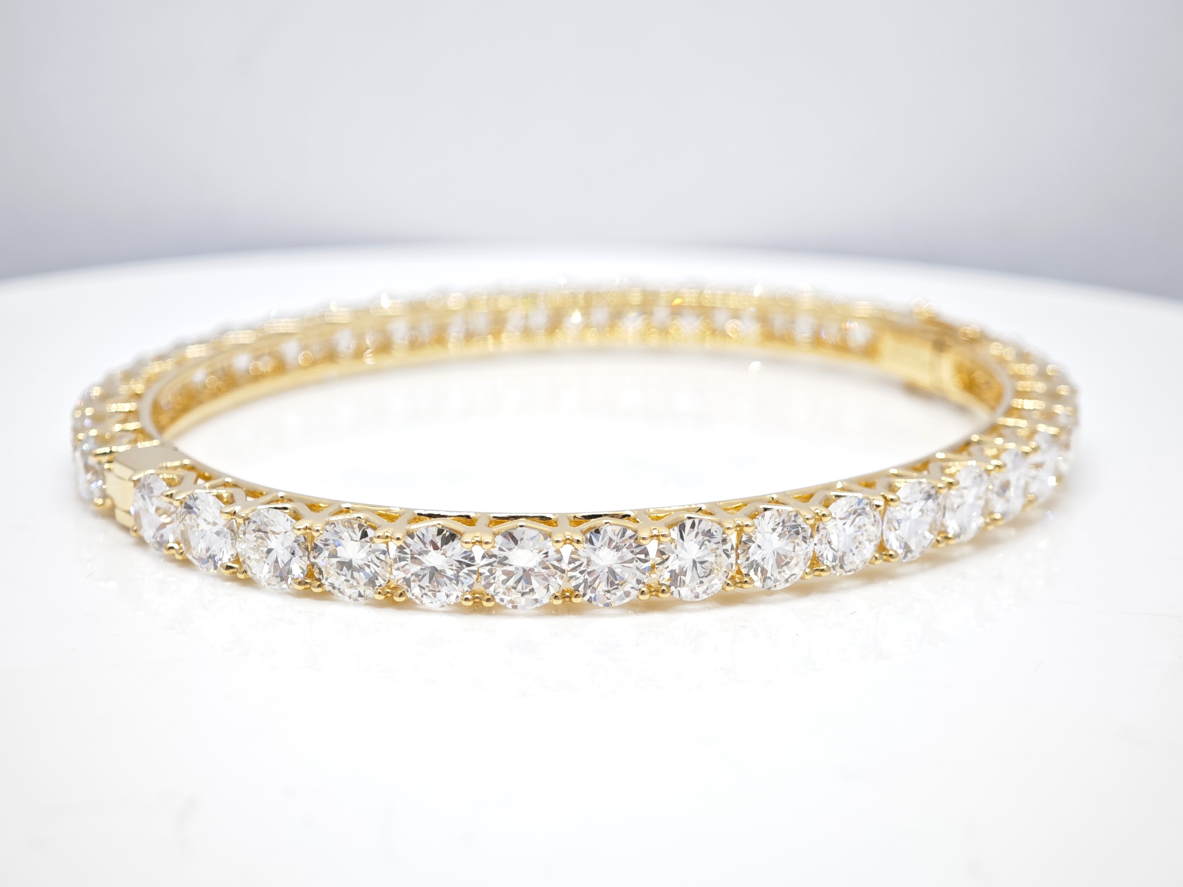 Single Row Prong Set Round Lab Cultured Diamond Glamorous Tennis Bangle Bracelet