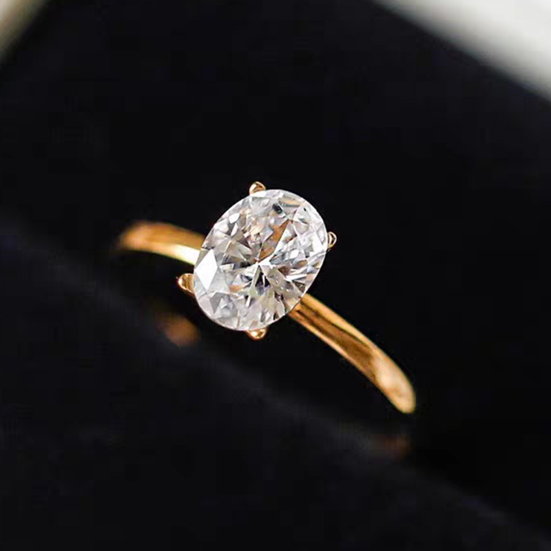 Minimalist Oval Cut 4 Prong Vertical Setting Engagement Ring With Plain Band