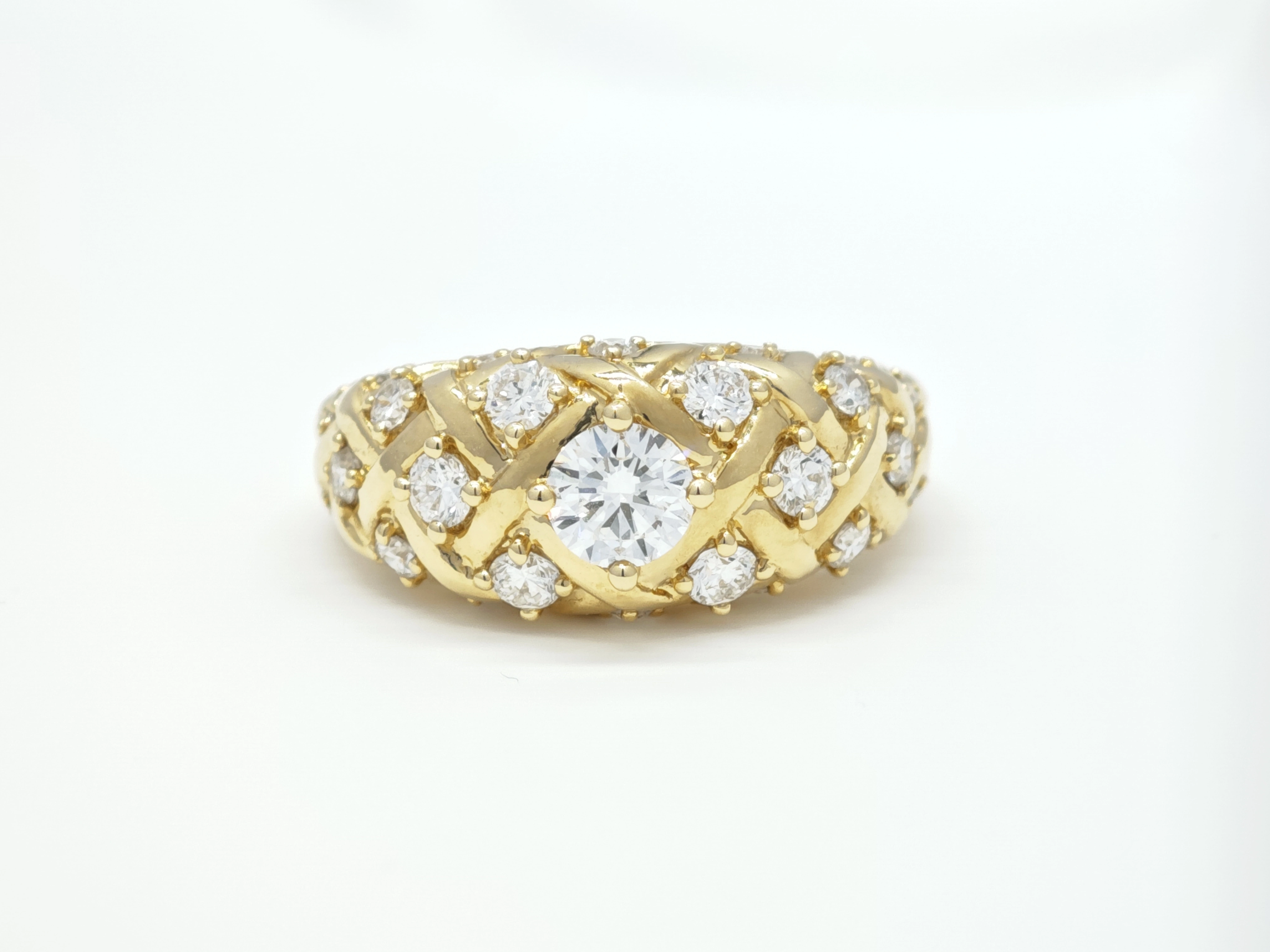 Round Cut Braided Texture Artificial Diamond Wide Band Ring